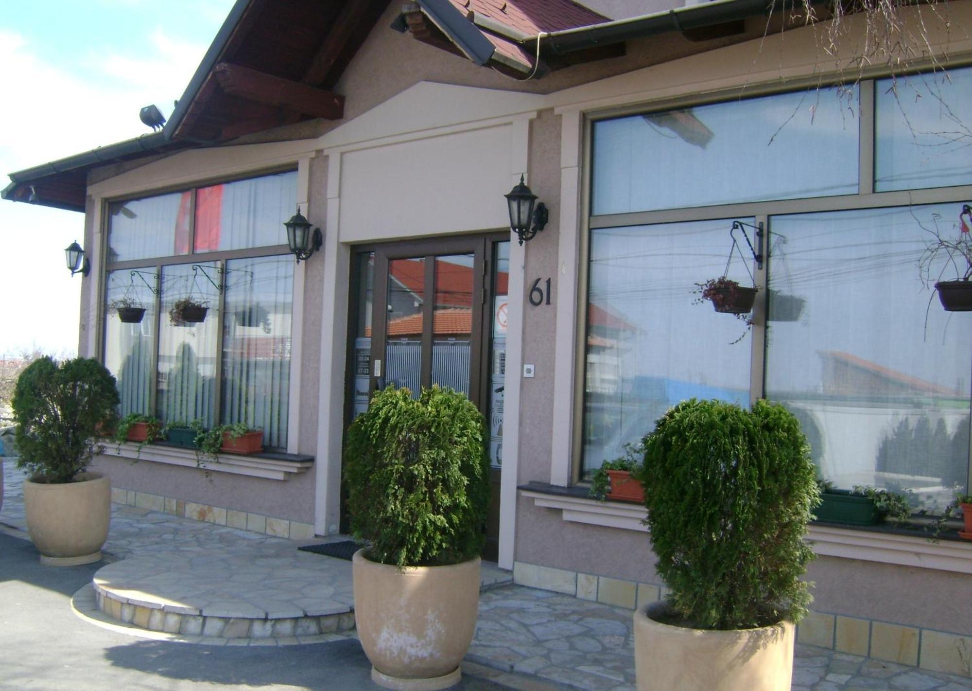Hotel Konak Vukasinovic Belgrado Exterior foto