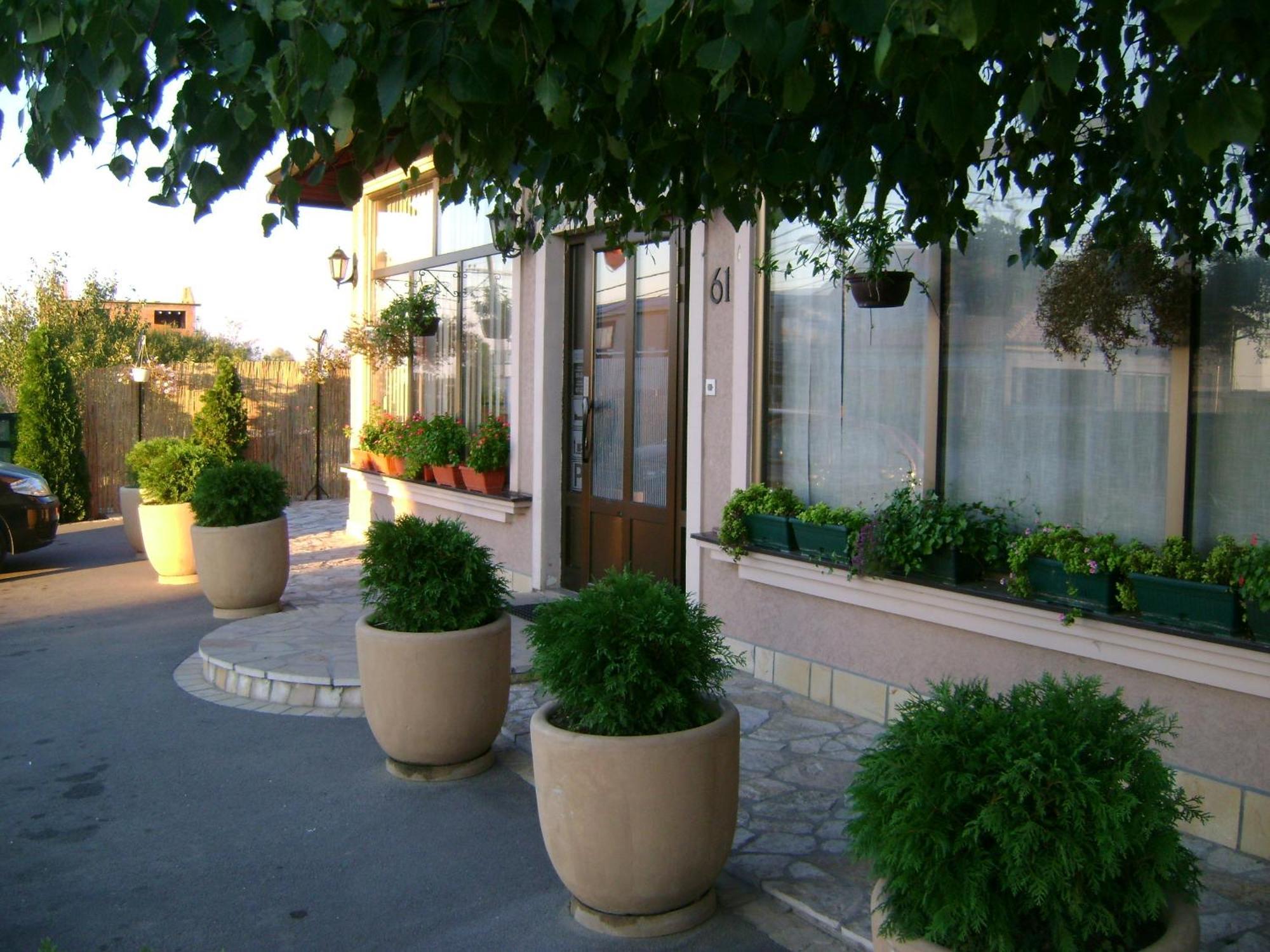 Hotel Konak Vukasinovic Belgrado Exterior foto